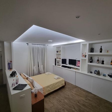 Home Anisia Paderno d'Adda Zewnętrze zdjęcie